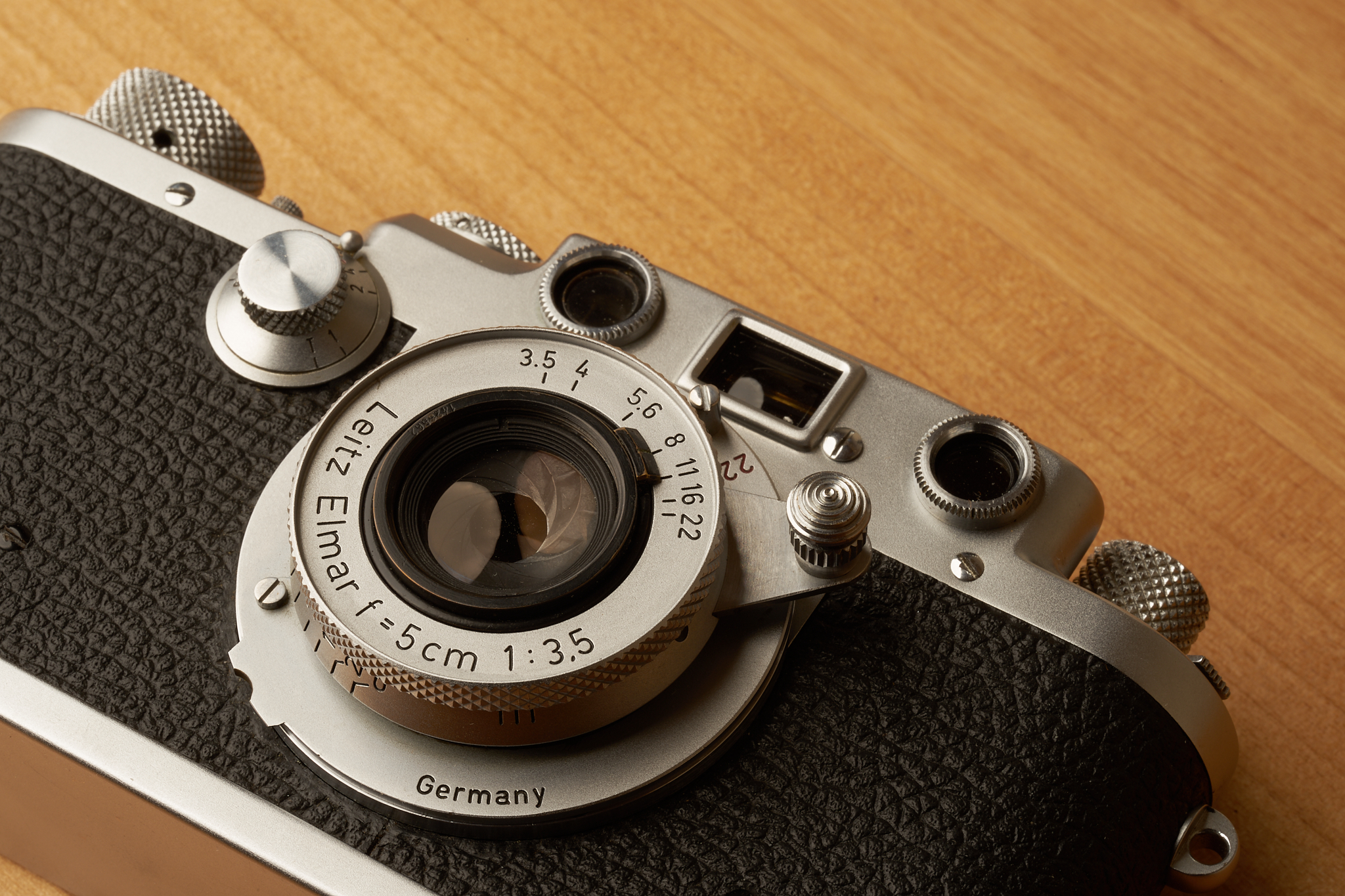 Leica Ⅲf 完全ガイド】バルナックライカの使い方を徹底解説 - Kotaro